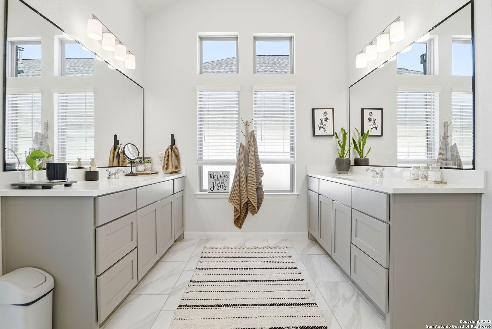 911 Swenson San Antonio TX 78245