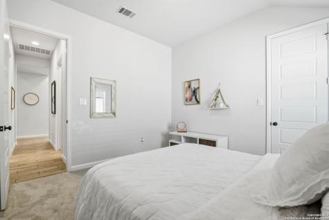 911 Swenson San Antonio TX 78245