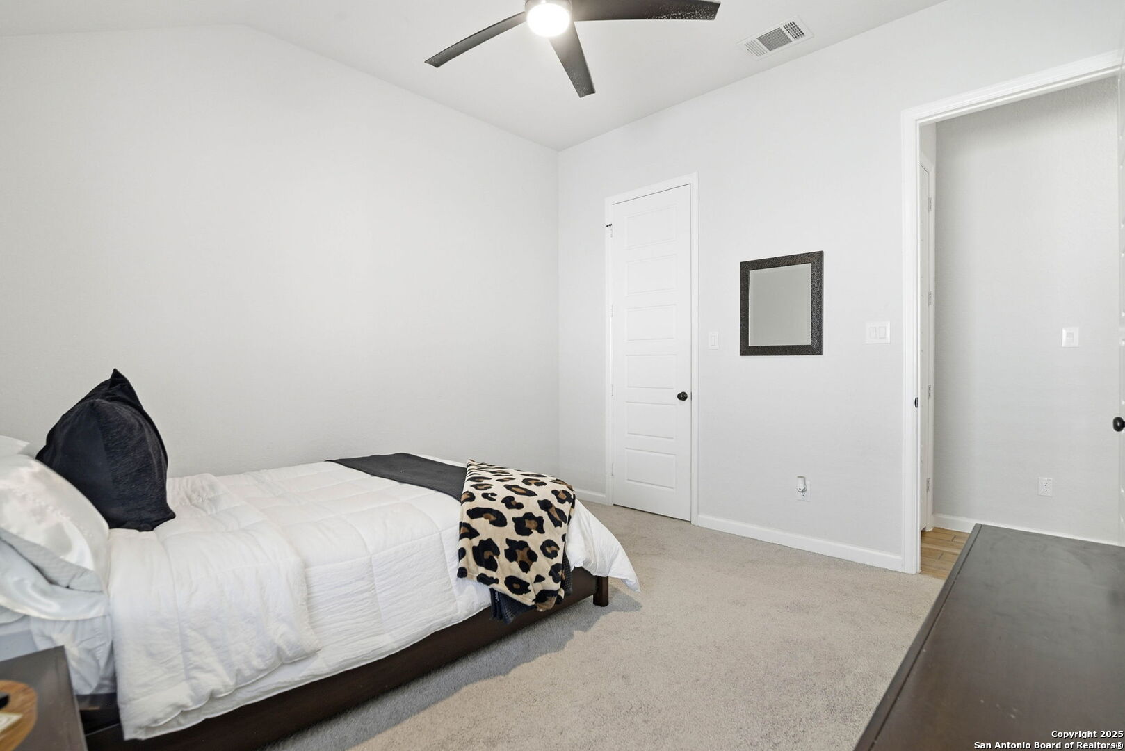 911 Swenson San Antonio TX 78245