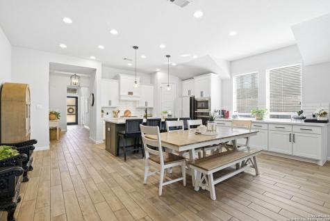 911 Swenson San Antonio TX 78245