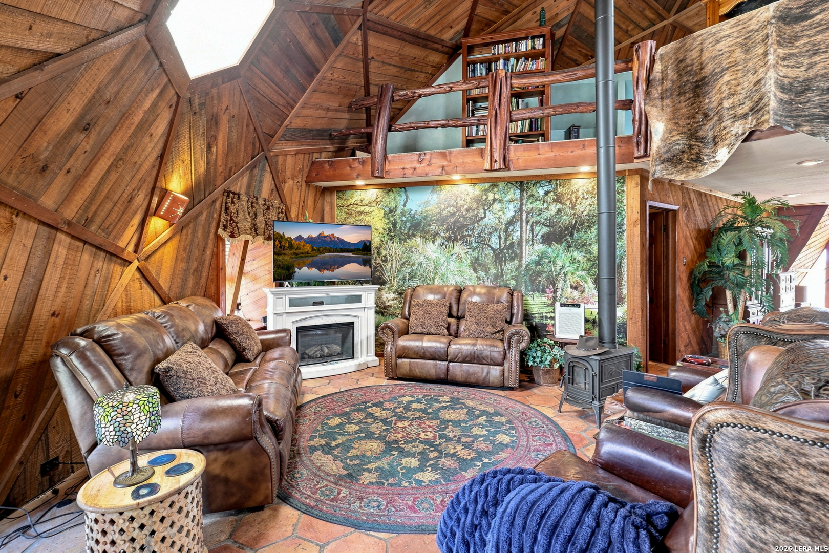 875 County Road 327 Pleasanton TX 78064