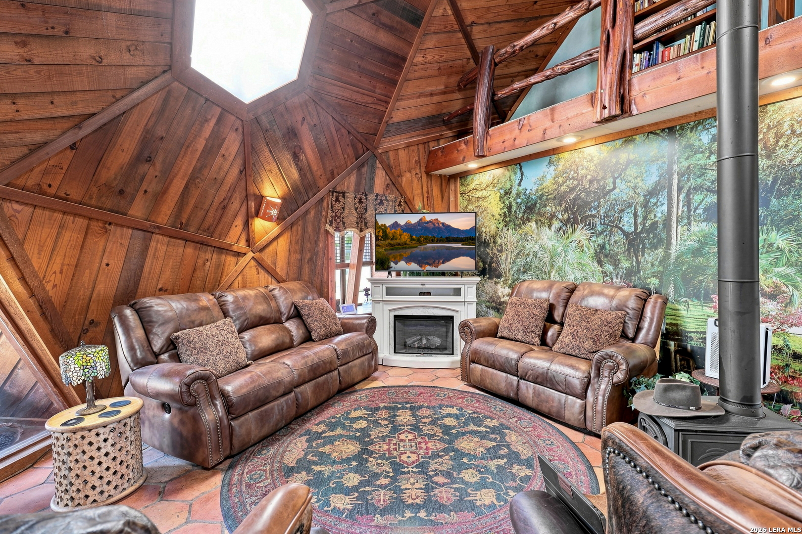 875 County Road 327 Pleasanton TX 78064