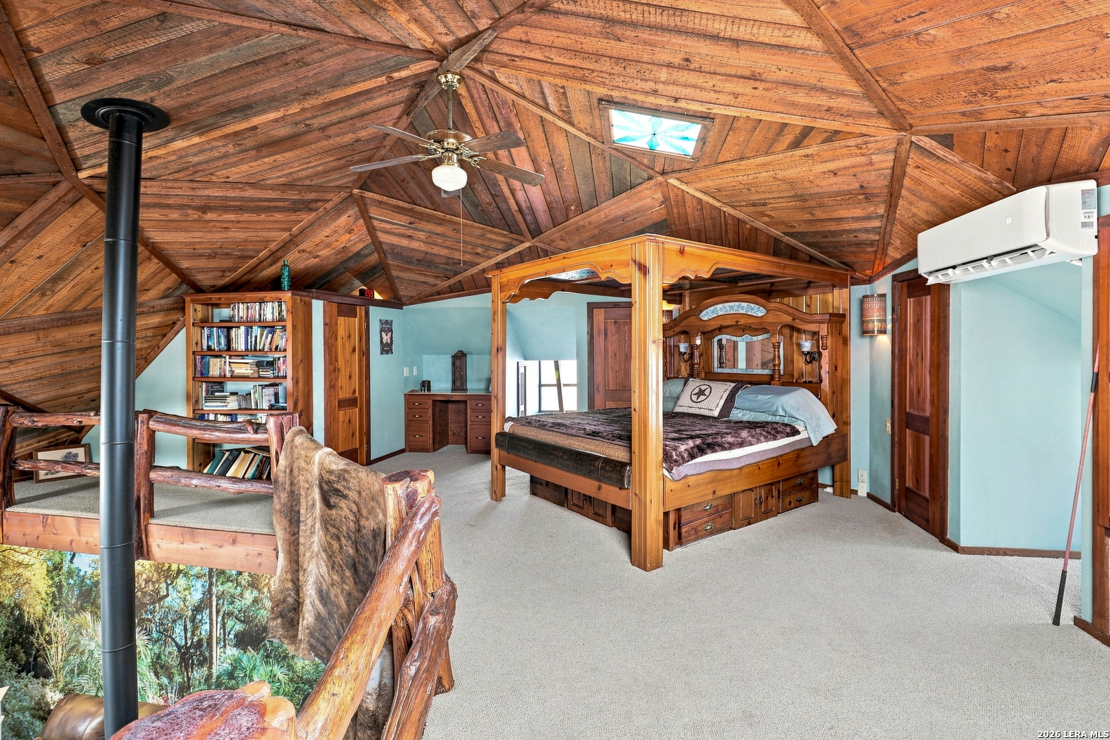 875 County Road 327 Pleasanton TX 78064
