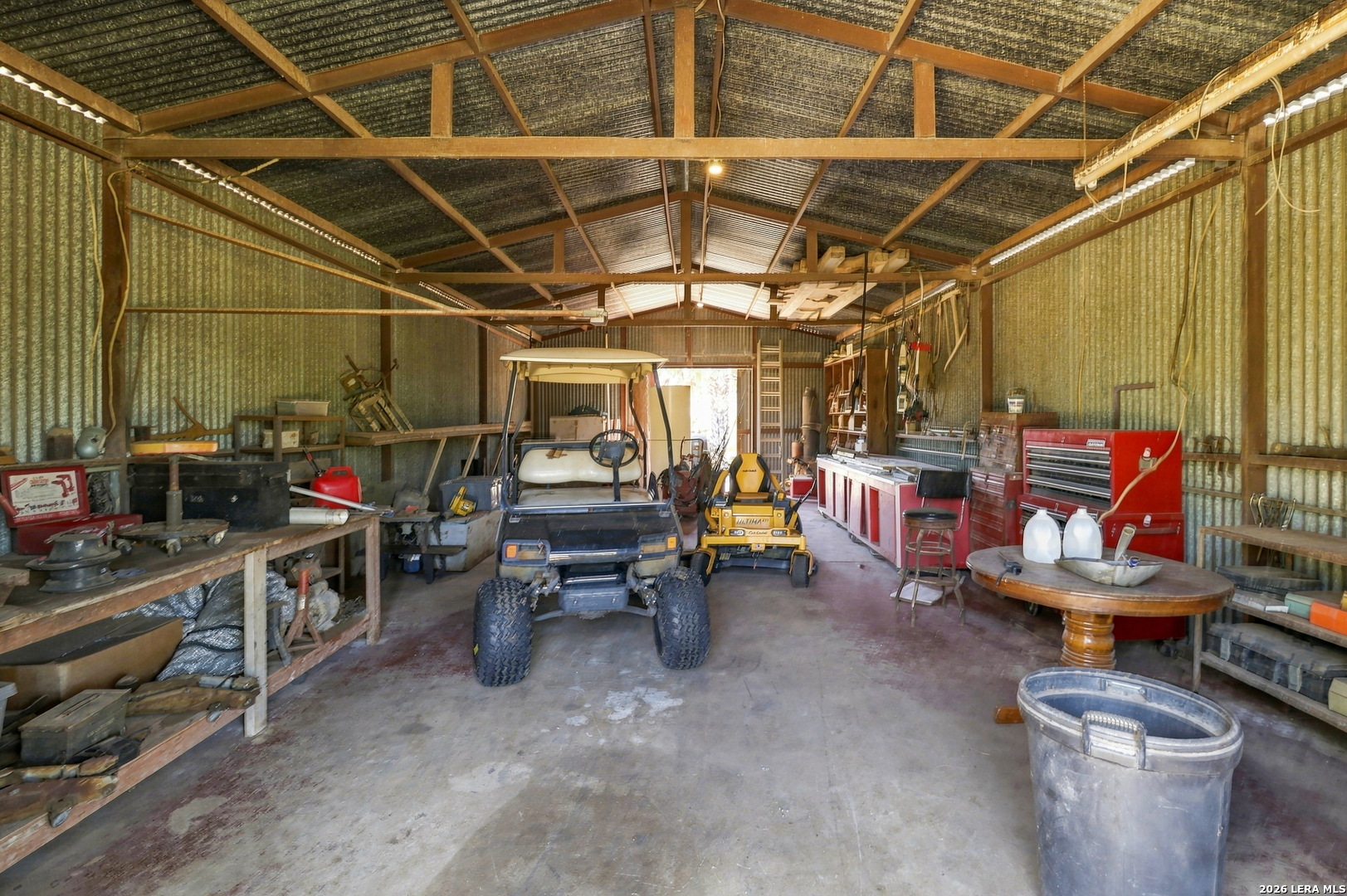 875 County Road 327 Pleasanton TX 78064