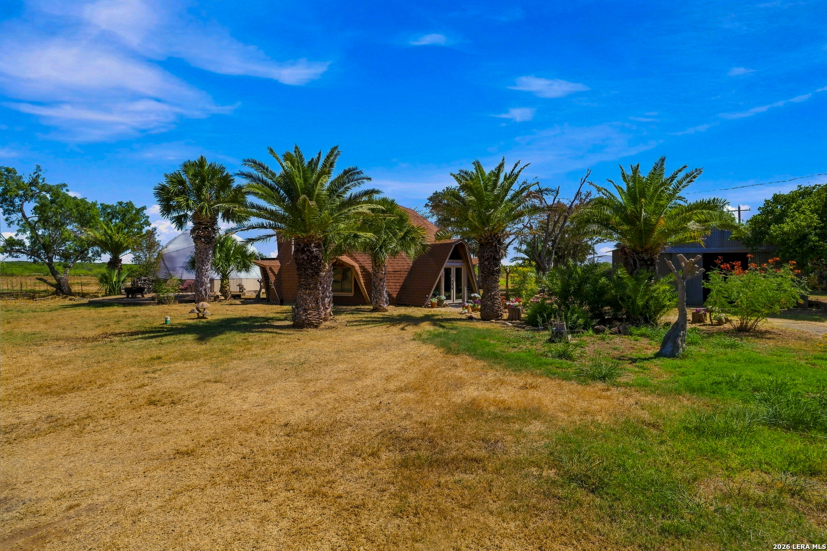 875 County Road 327 Pleasanton TX 78064
