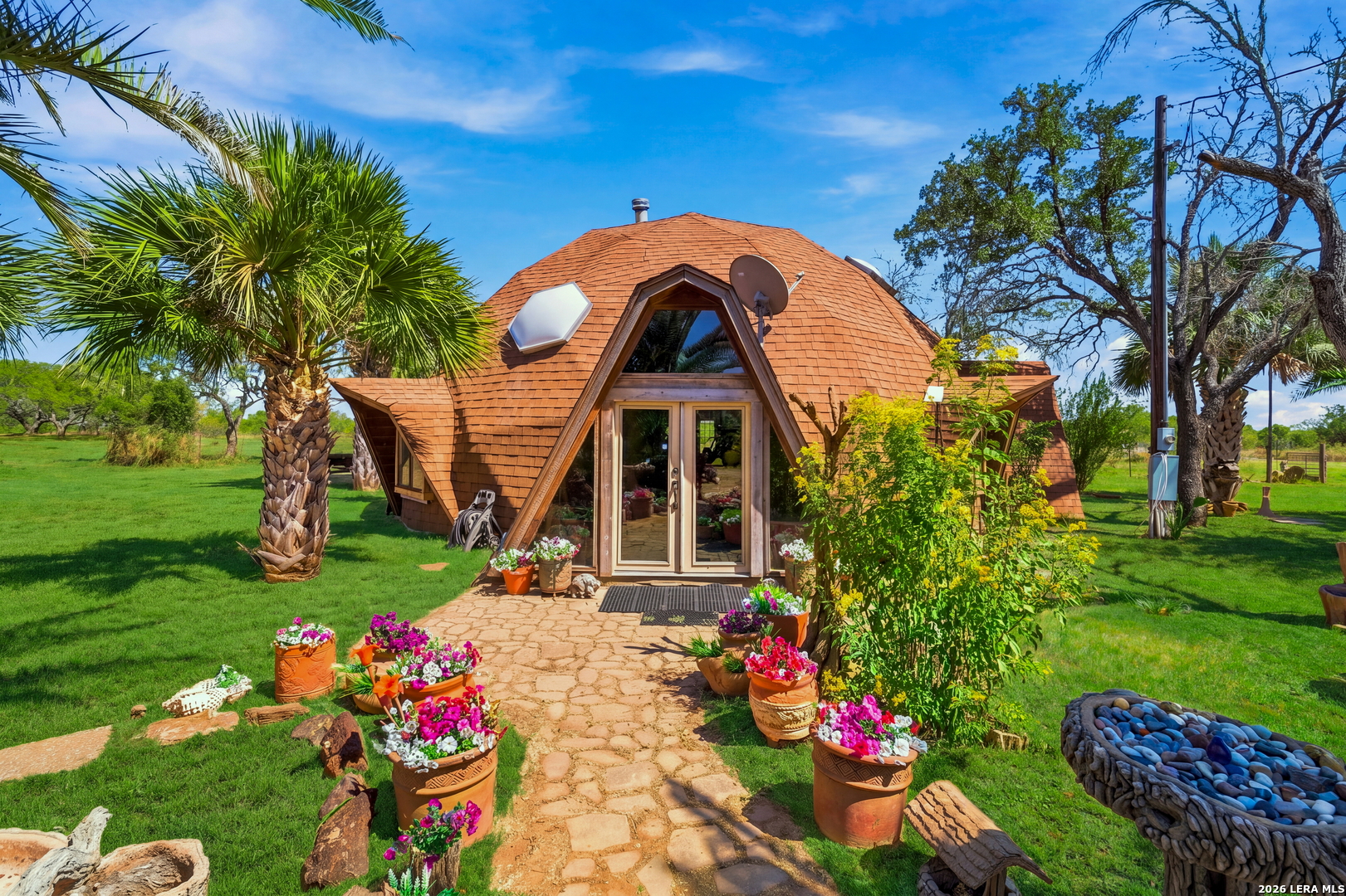 875 County Road 327 Pleasanton TX 78064