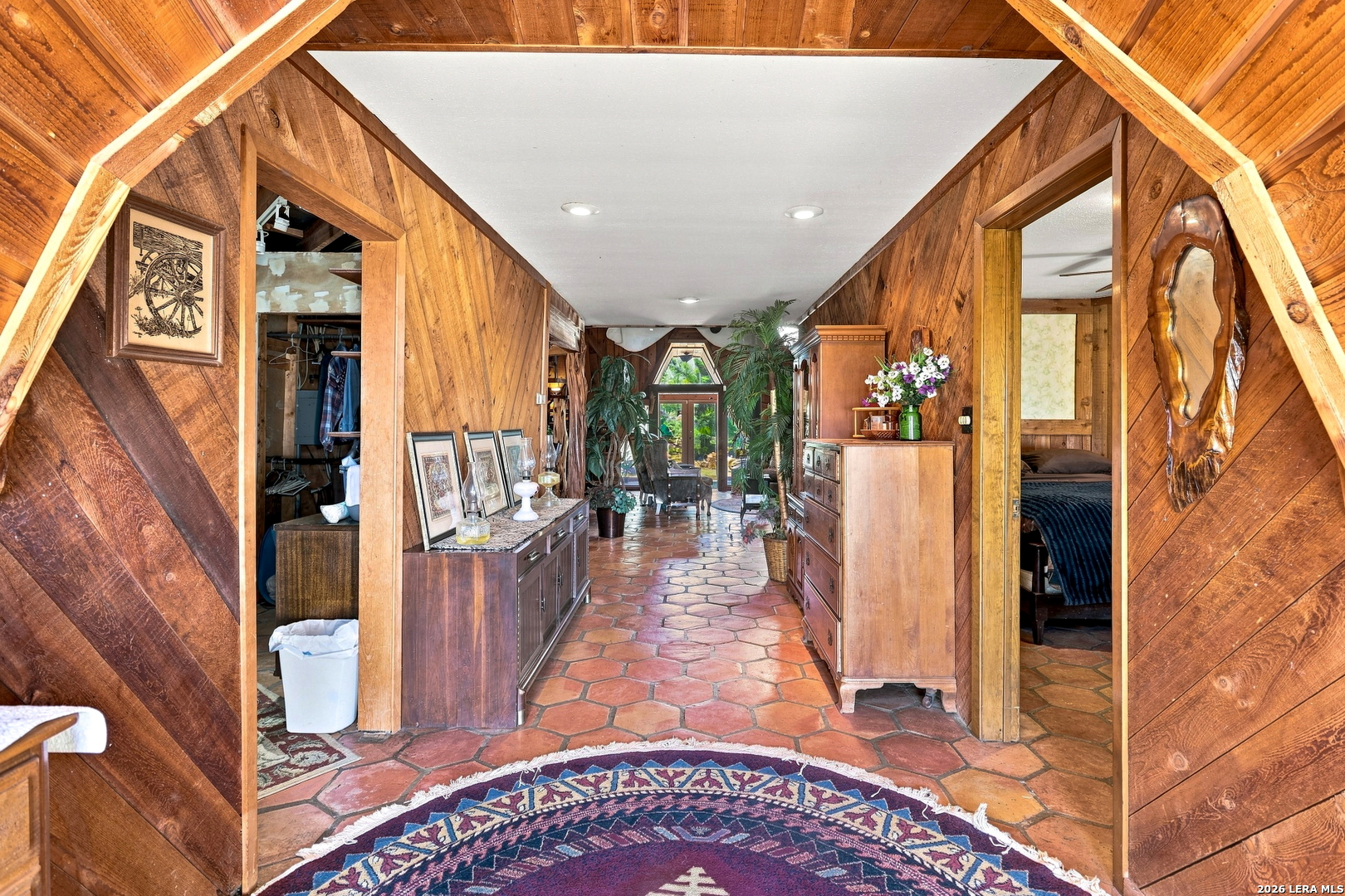 875 County Road 327 Pleasanton TX 78064