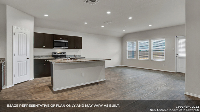 21118 Boulder Flats San Antonio TX 78266
