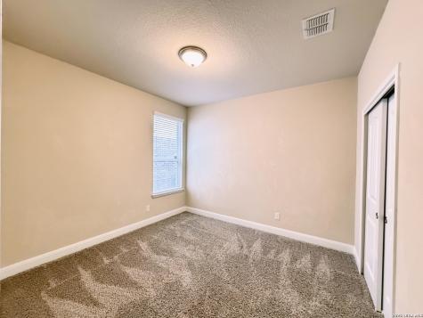 6027 Akin Song San Antonio TX 78261
