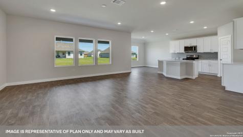 386 Kolbo Crossing Cove Lockhart TX 78644