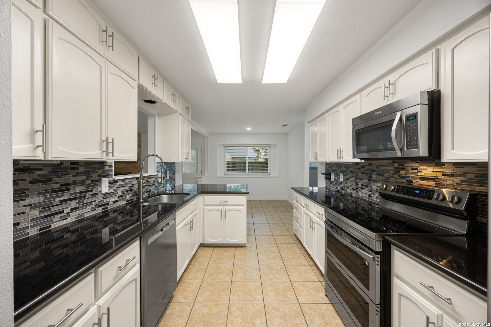 3003 Oak Sprawl San Antonio TX 78231