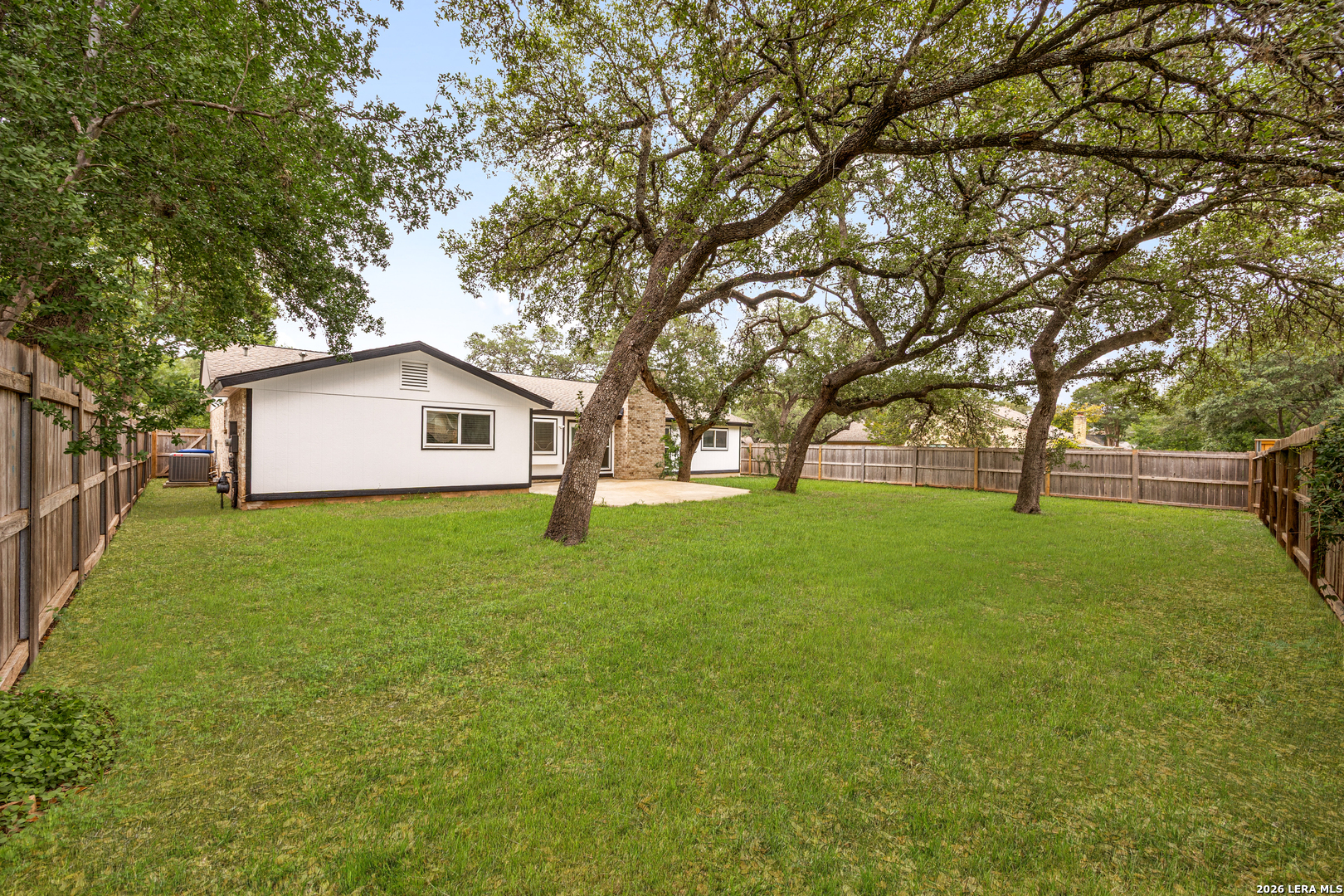 3003 Oak Sprawl San Antonio TX 78231