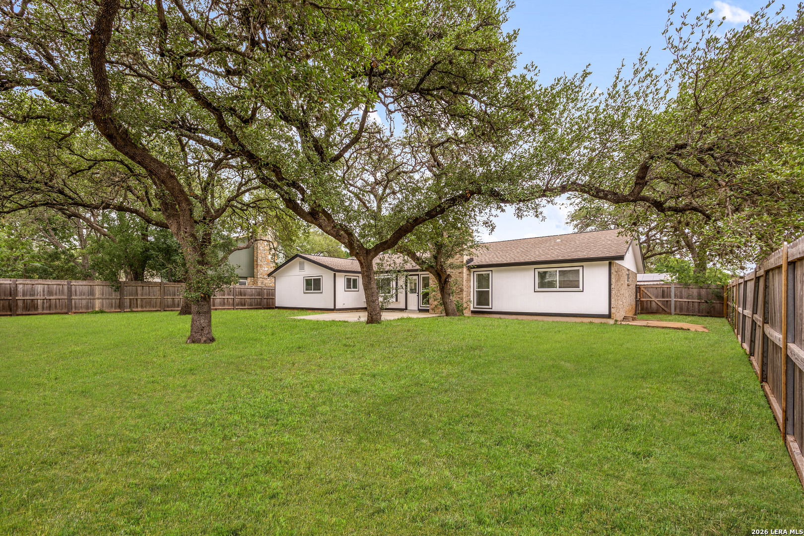 3003 Oak Sprawl San Antonio TX 78231