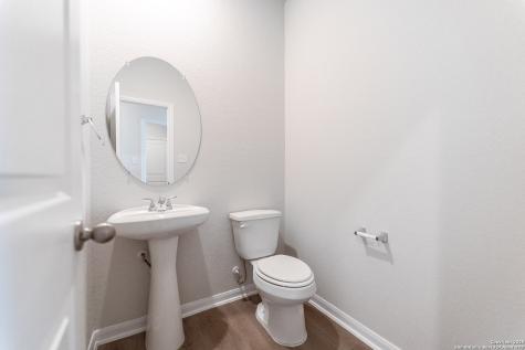 312 Ivy Road Seguin TX 78155