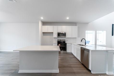 312 Ivy Road Seguin TX 78155