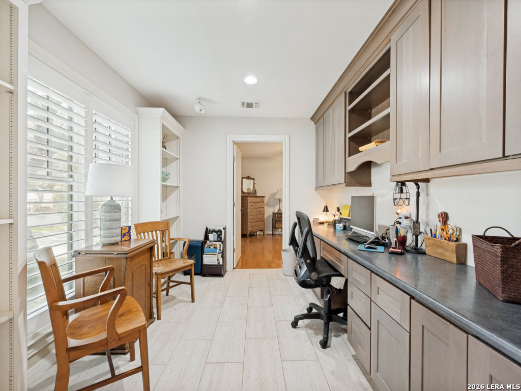 507 Ridge Bluff San Antonio TX 78216