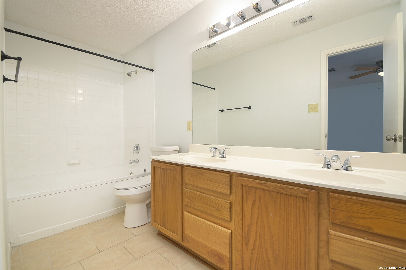 6927 Raintree Path San Antonio TX 78233