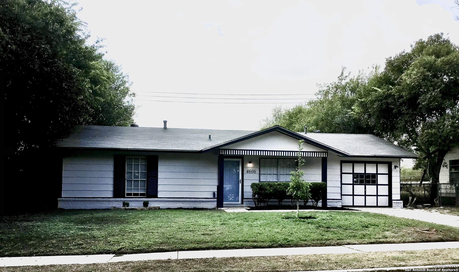 4606 Amistad San Antonio TX 78233