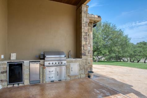 214 Silent Spring Boerne TX 78006