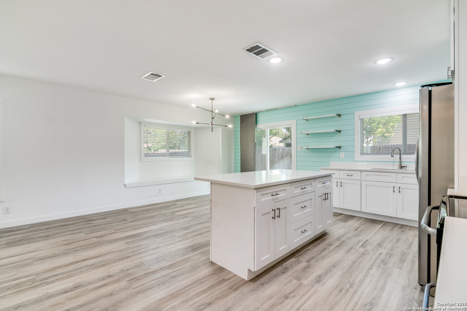 9311 Bendell San Antonio TX 78250