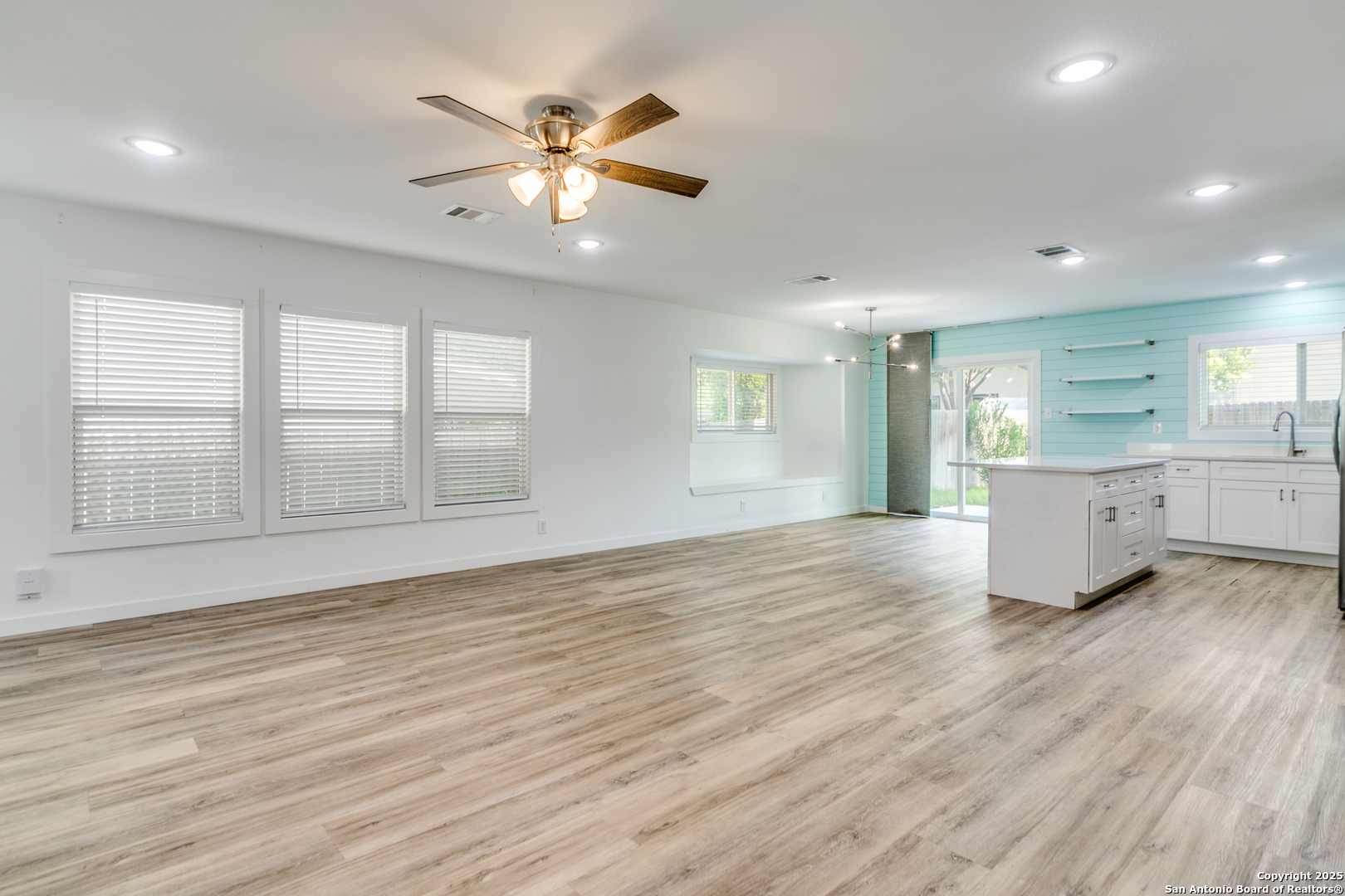 9311 Bendell San Antonio TX 78250