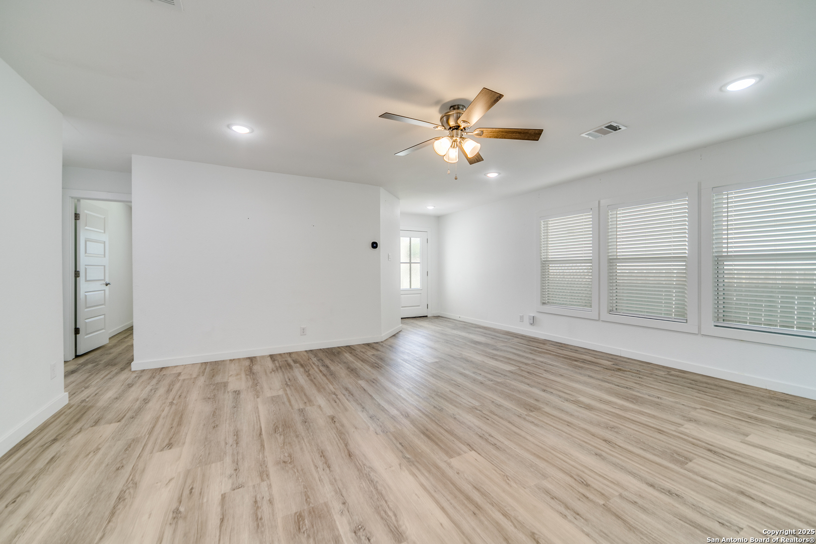 9311 Bendell San Antonio TX 78250