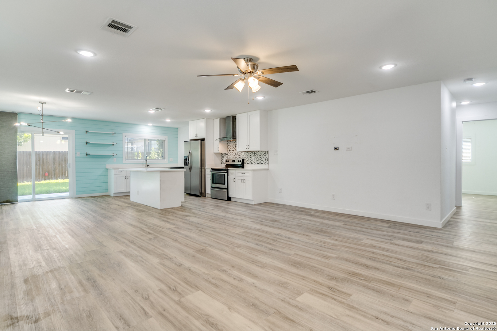 9311 Bendell San Antonio TX 78250