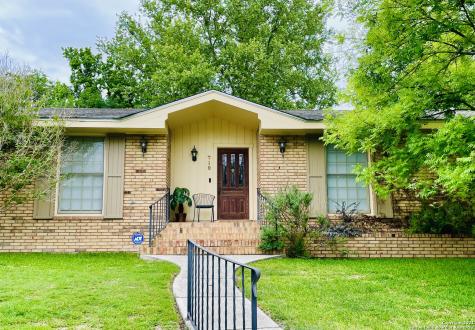 712 Mockingbird Lane Kerrville TX 78028