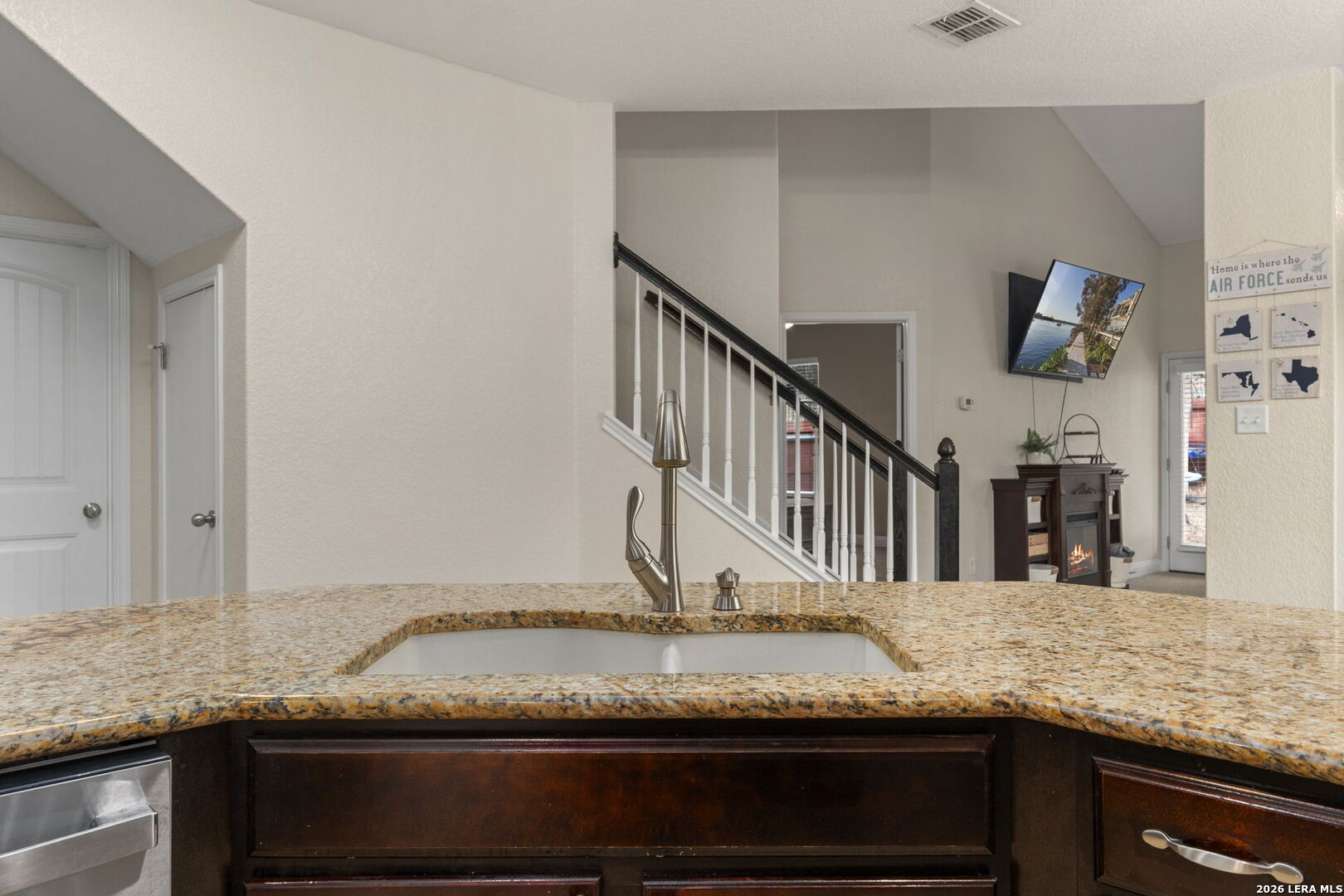 6111 Big Bend Cove San Antonio TX 78253