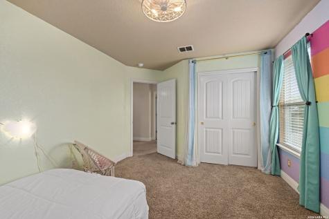 6111 Big Bend Cove San Antonio TX 78253