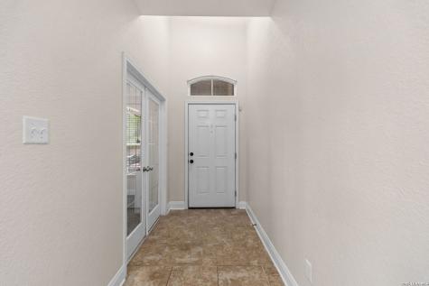 6111 Big Bend Cove San Antonio TX 78253
