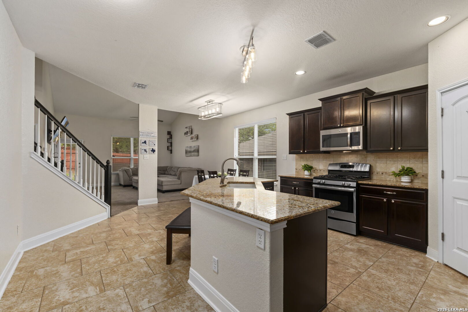 6111 Big Bend Cove San Antonio TX 78253