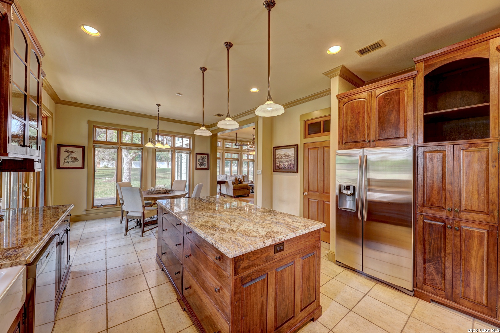 1104 Lois Street Kerrville TX 78028