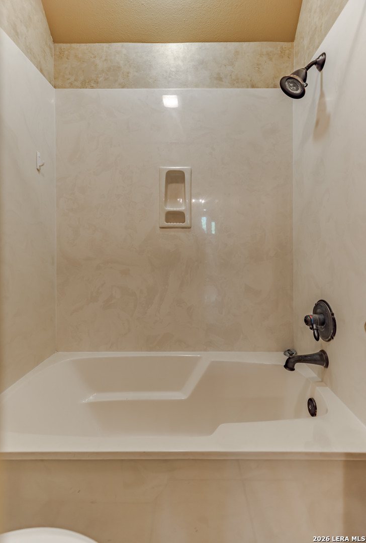 1104 Lois Street Kerrville TX 78028