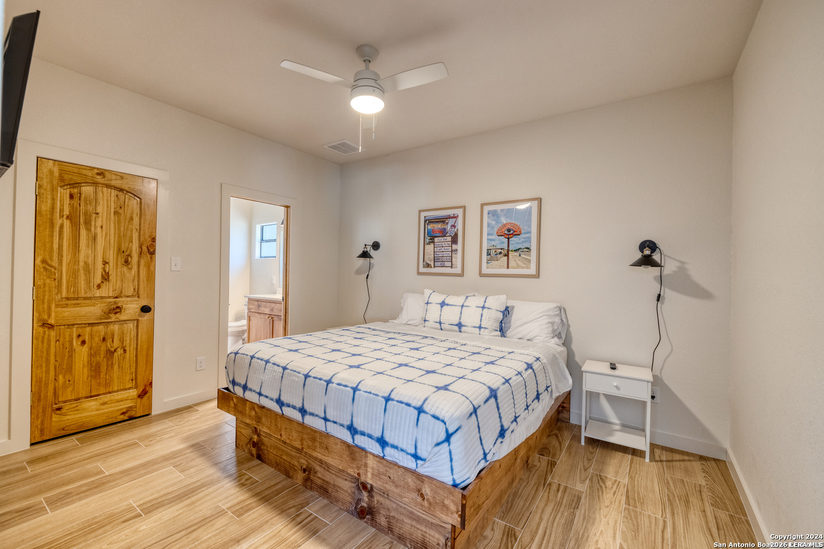 1450 Mountain Valley Concan TX 78838