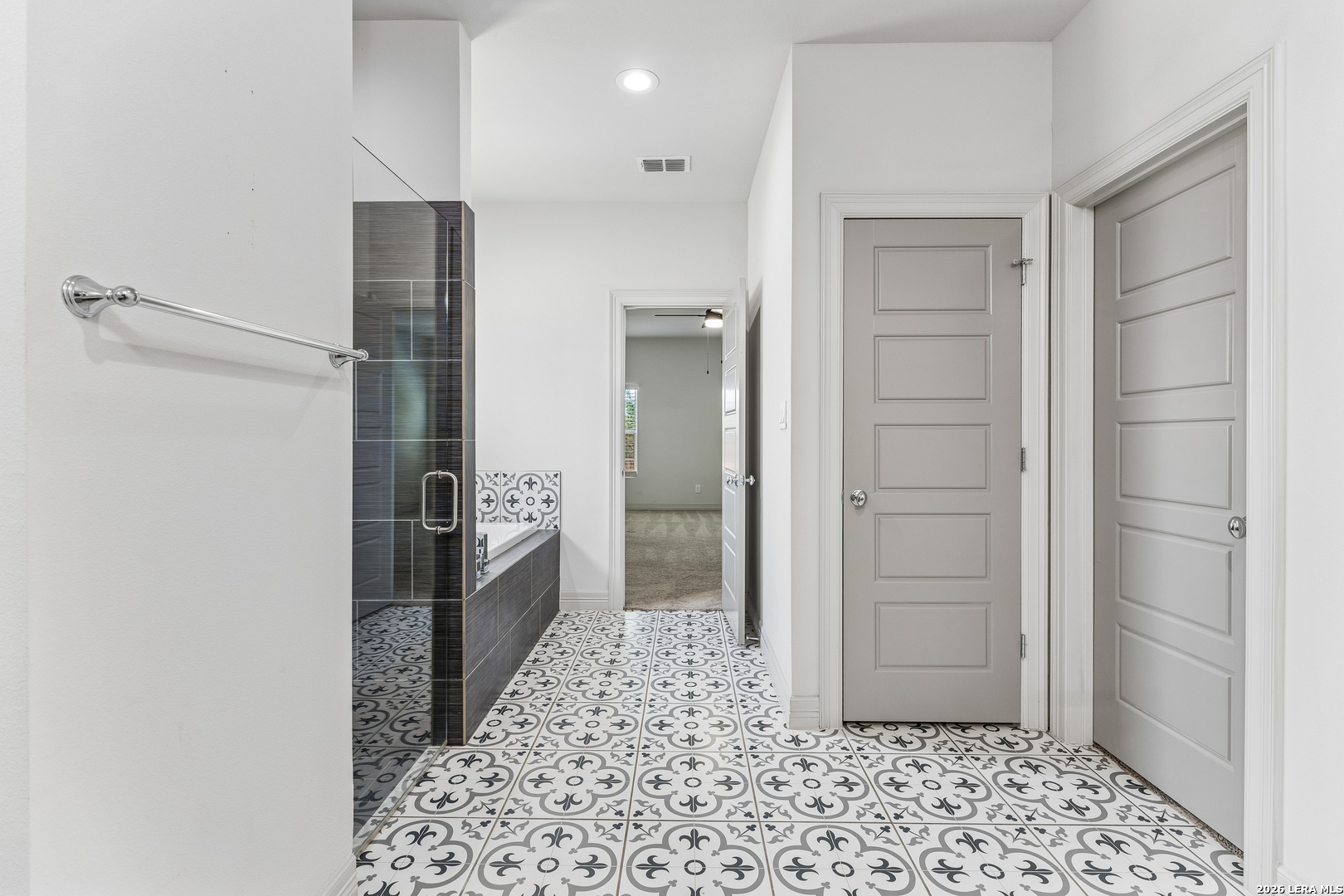 118 Red Tail Cove Spring Branch TX 78070