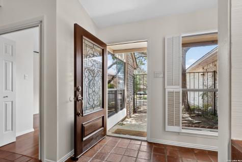 11915 Pepperidge Cove San Antonio TX 78213