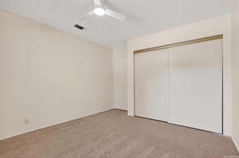 11915 Pepperidge Cove San Antonio TX 78213