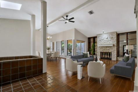 11915 Pepperidge Cove San Antonio TX 78213
