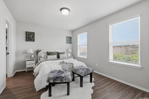 4939 Mala Vida San Antonio TX 78222