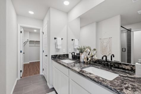 4939 Mala Vida San Antonio TX 78222
