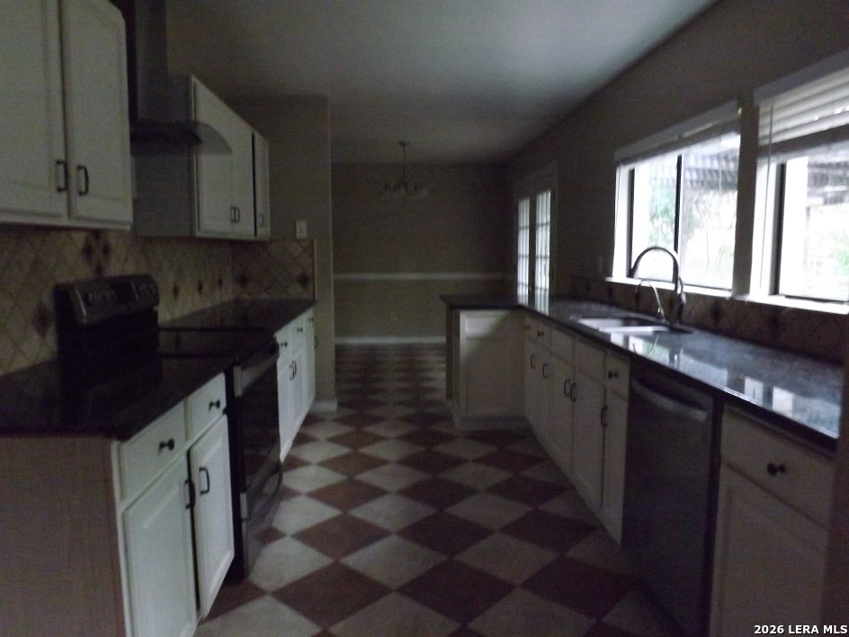4714 Ironweed San Antonio TX 78247