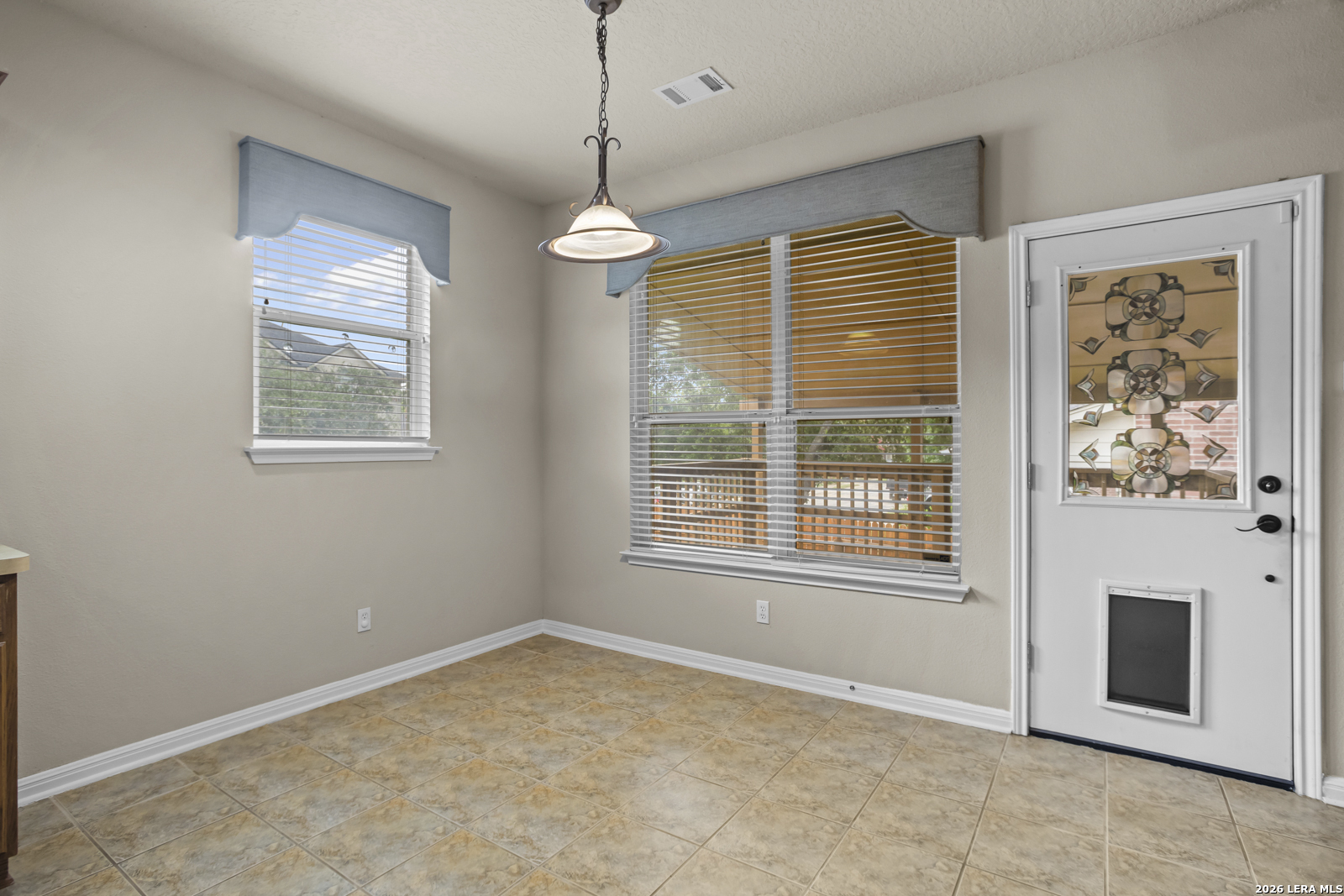 2847 Lakehills San Antonio TX 78251