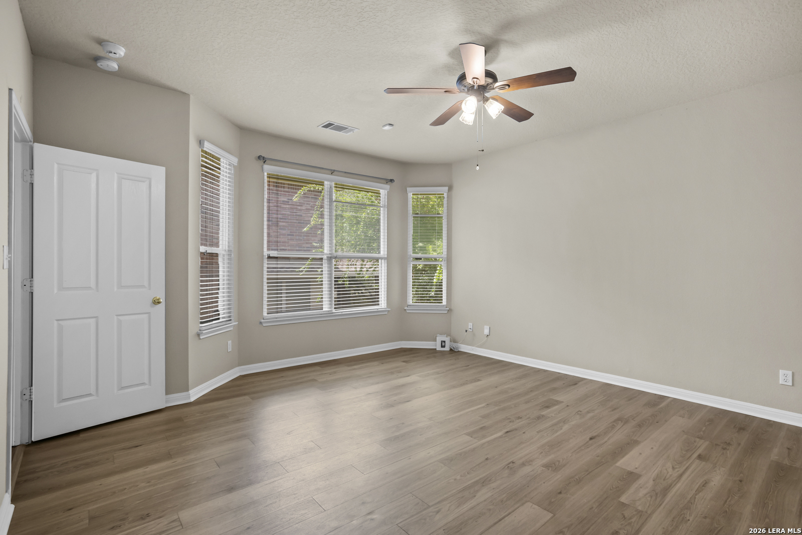 2847 Lakehills San Antonio TX 78251