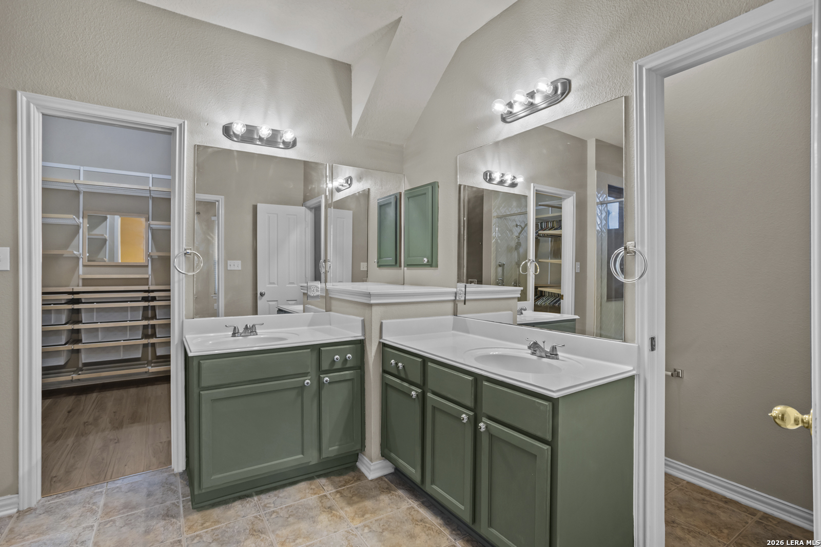 2847 Lakehills San Antonio TX 78251