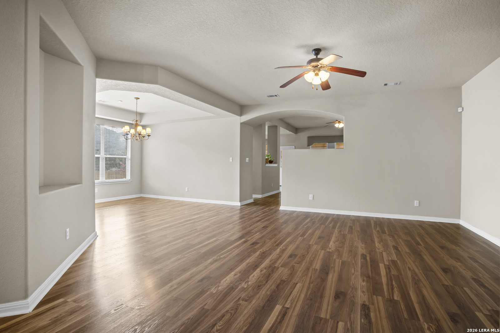 2847 Lakehills San Antonio TX 78251