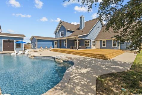 2729 County Road 357 La Vernia TX 78121