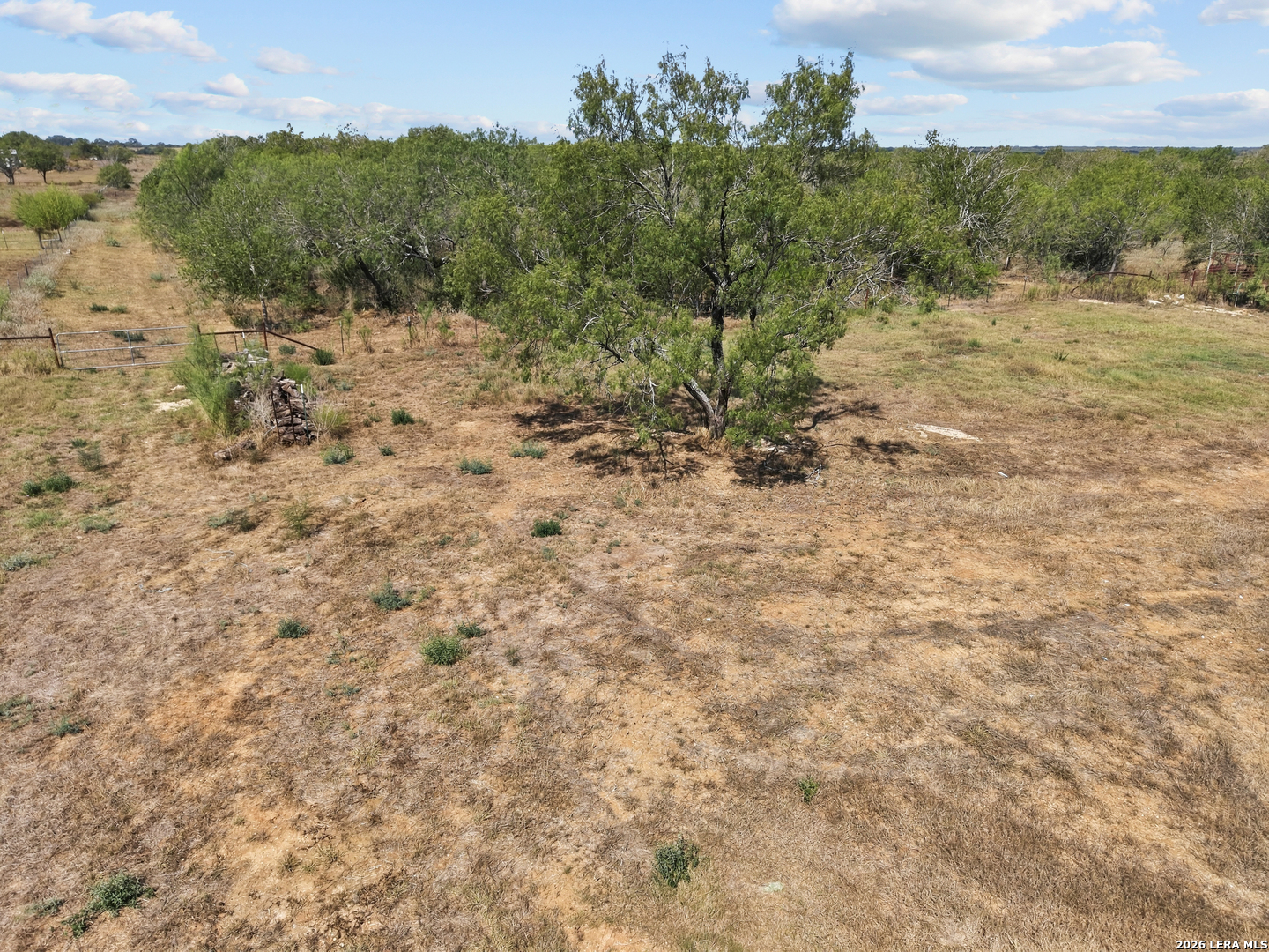 2729 County Road 357 La Vernia TX 78121
