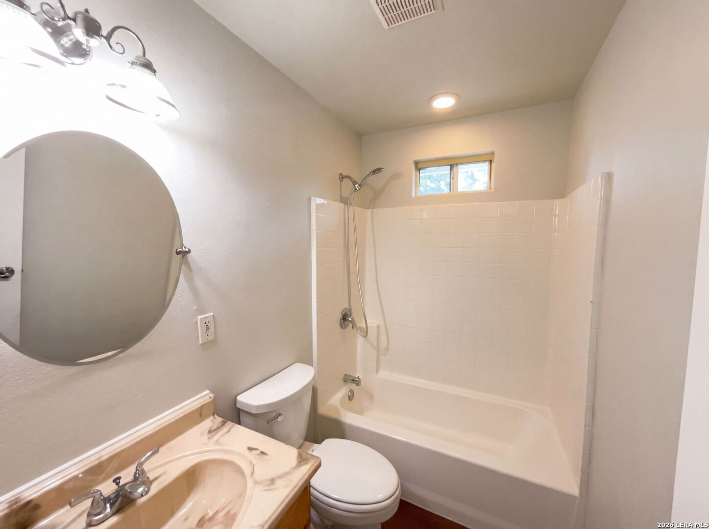 2106 Geneva Street Castroville TX 78009