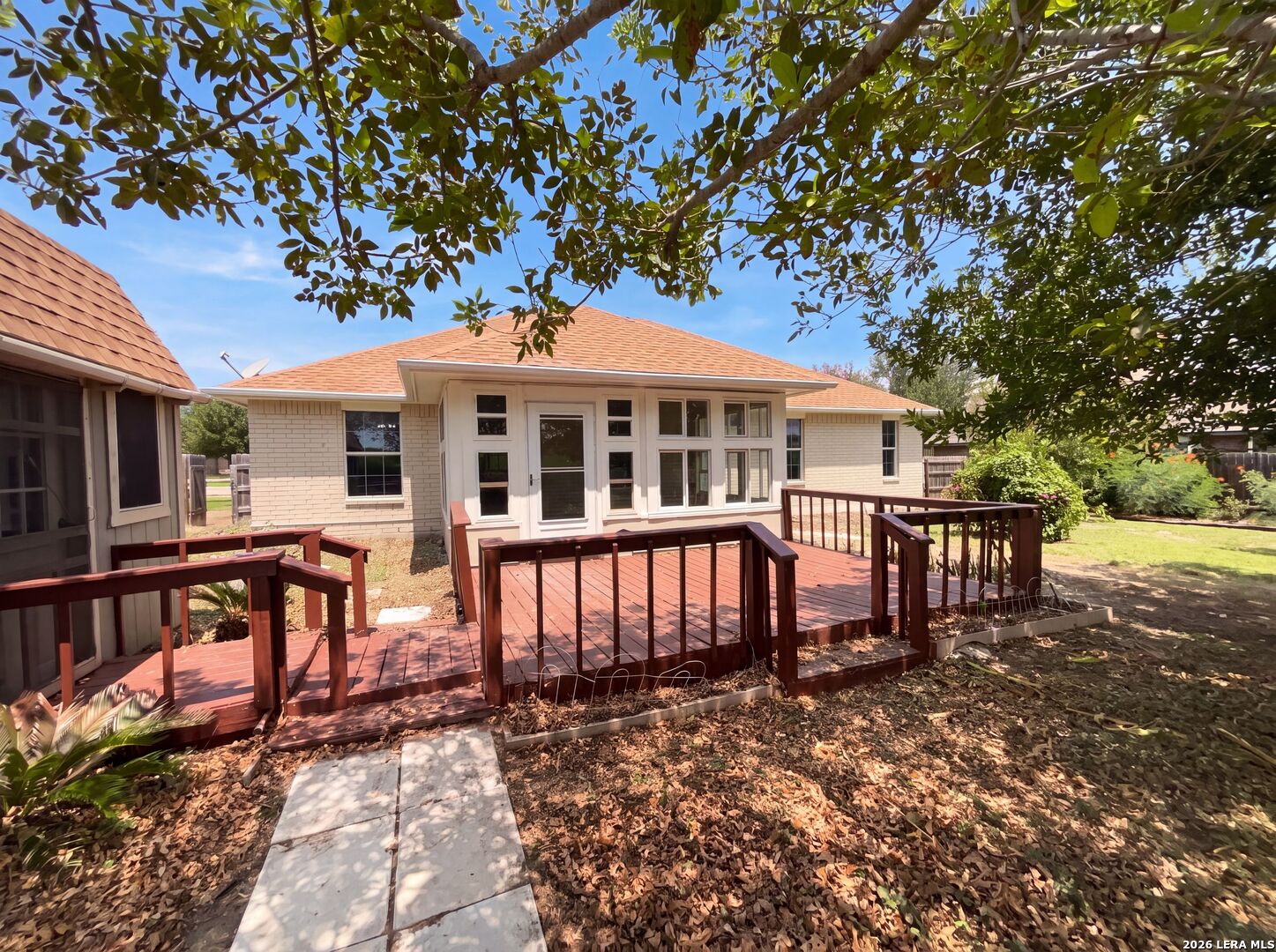 2106 Geneva Street Castroville TX 78009